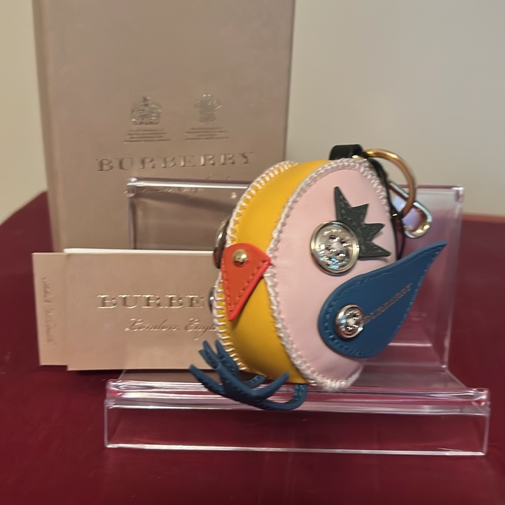 Burberry Derek the Bird bag charm / key chain